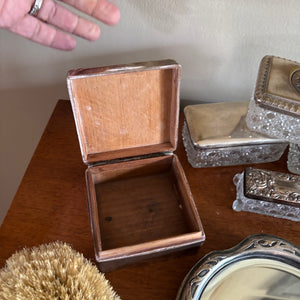 ANTIQUE DRESSING TABLE ITEMS (STAMPED SILVER AND MORE) - P341