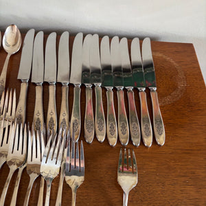 COMMUNITY PLATE FLATWARE GROUPING - P342