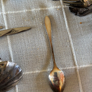 VINTAGE SILVER PLATED AND MORE GROUPING - P343