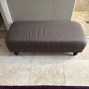 Bench 16” High Bench with Grey Fabric with Green, Red Gold Pattern and Wooden Legs - M317