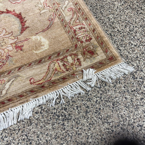5ft x 4ft Vintage Wool Area Rug - M326