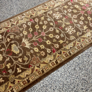 6ft x 2ft Vintage Wool Runner - M328