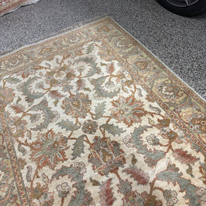6Ft x 4Ft Vintage Wool Area Rug - M328