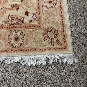 5Ft x 6.5Ft Vintage Afghanistan 100% Wool Area Rug - M329