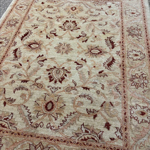 5Ft x 6.5Ft Vintage Afghanistan 100% Wool Area Rug - M329