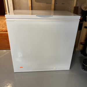 Electrolux Deep Freeze (small dent on top) - M330