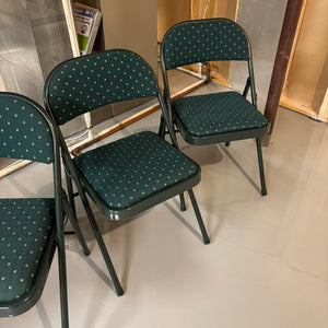 Folding Card Table with 4 Folding Chairs - M332