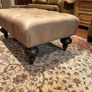 Tufted Beige Leather Ottoman with Wooden Legs - M334