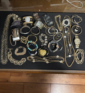 Chunky Fashion Jewelry Grouping - N300