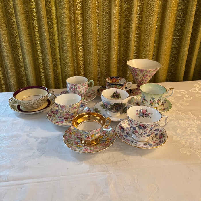 Vintage Teacups and Saucers Grouping - R525