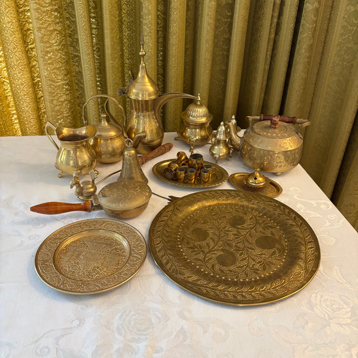 Vintage Brass Decor and More - R510