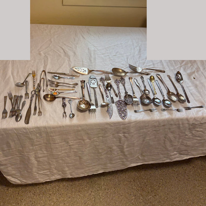 Mixed Silver Plated Flatware Grouping - R529S