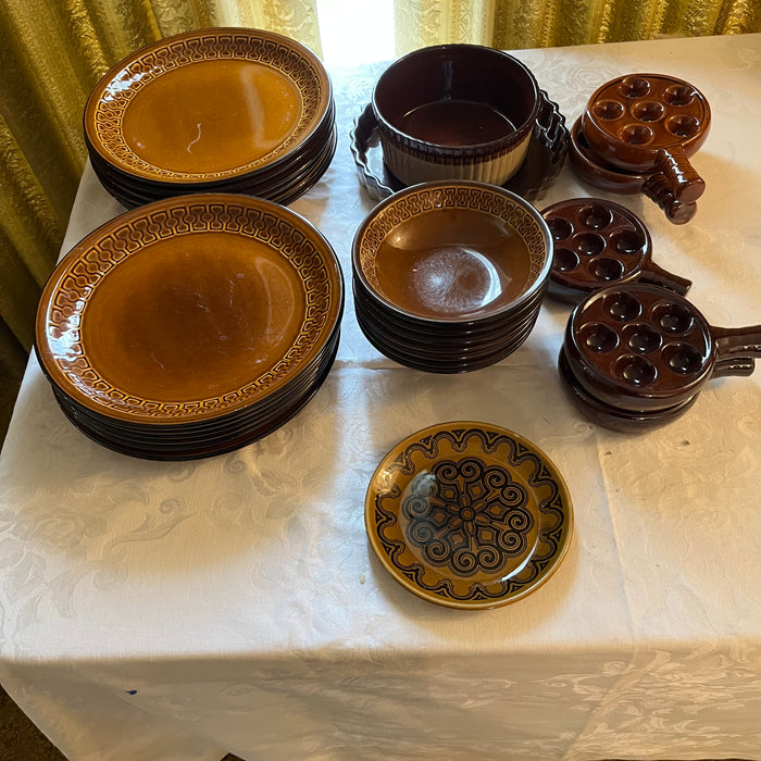 Vintage Crockery Grouping (Brown Plates and More) - R533
