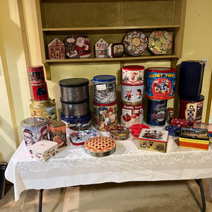 Tins Grouping - R547