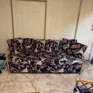 Vintage Sofa with Bamboo Frame - R602