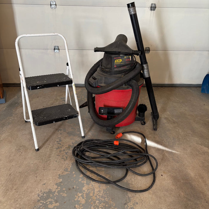 Garage Grouping (Shop Vac and More) - S570