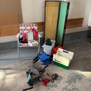 Garage Grouping (Folding Lawn Chair and More) - S572