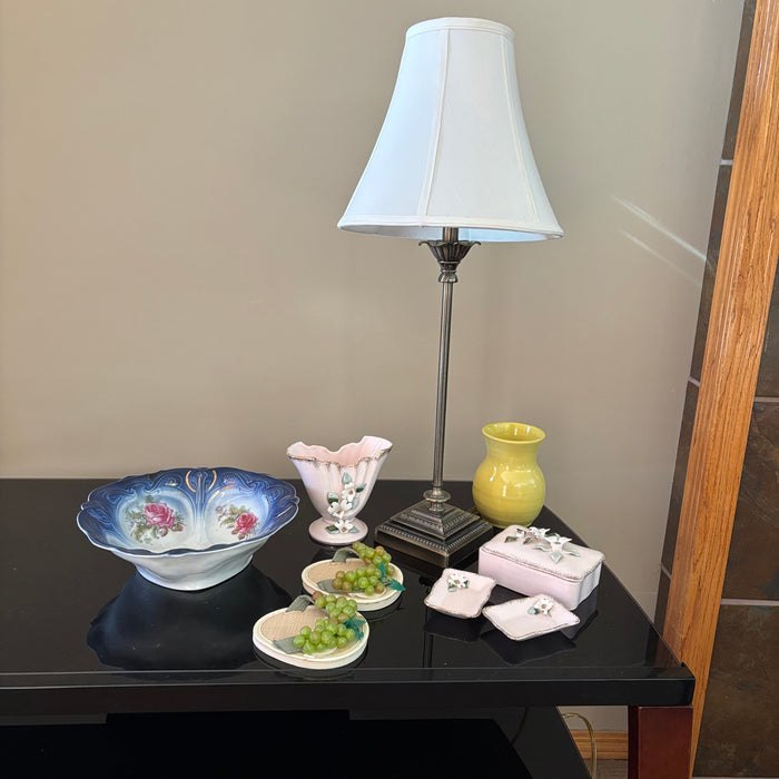 Table Lamp, China and More (small flowers on pink dishes are chipped) - S611