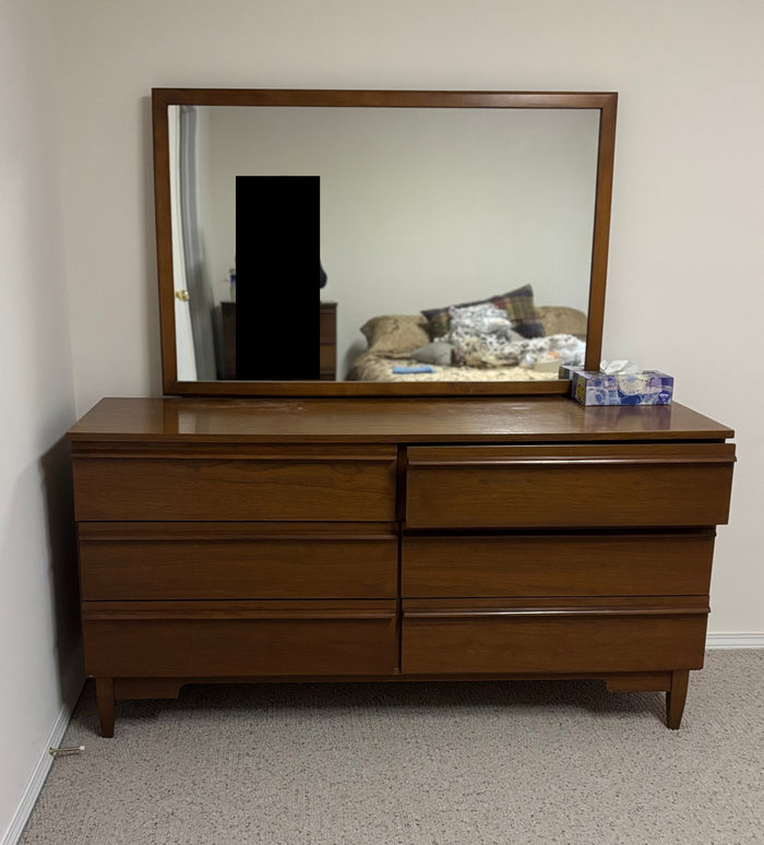 Vintage Solid Maple Made in Canada 6 Drawer Dresser with Mirror - S519