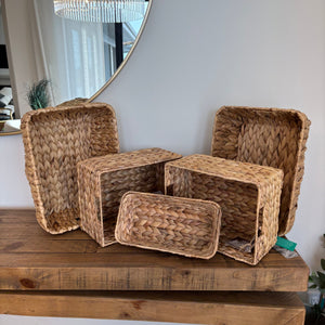 5 Wicker Baskets - L323