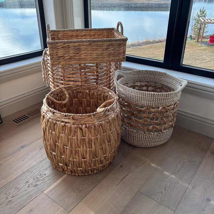 3 Large Wicker Baskets/Hampers and 1 Rectangular Basket - L324