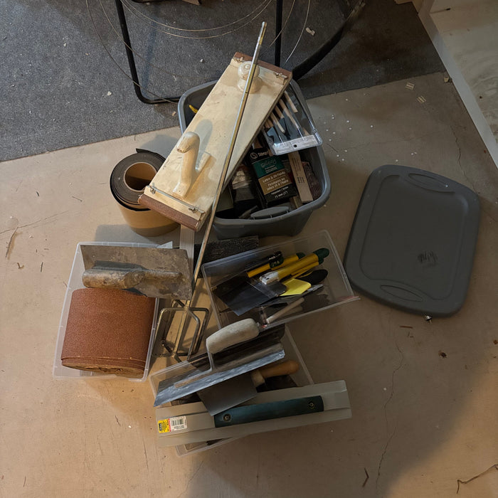 Painting Supplies Grouping - 0458