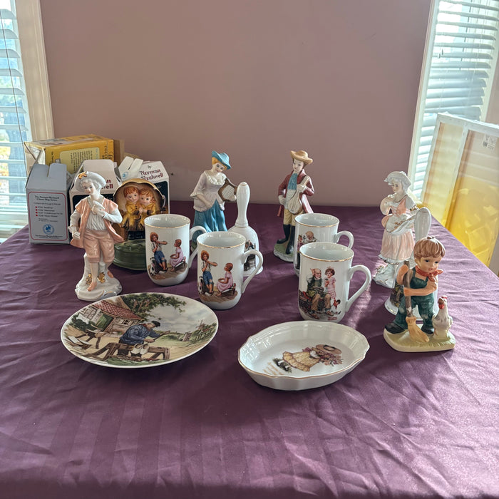 Vintage Collectibles Grouping (Porcelain Figurines and More) - 0536