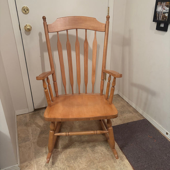 Solid Wood Rocking Chair - B211