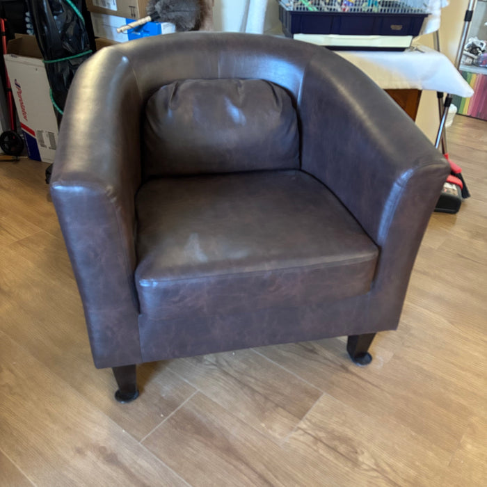 Brown Faux Leather Club Chair - B250