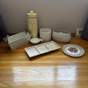 Collectibles Grouping (Vintage and More) - L142