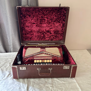 Vintage Camillo piano accordion- L512