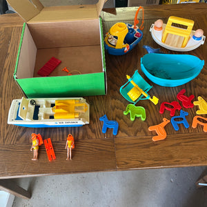Vintage Toys Grouping - L626