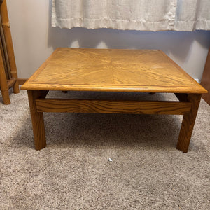 Vintage solid wood coffee table - L535