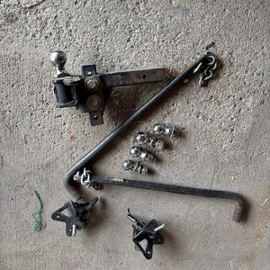 Trailer Hitch and sway bars - O443A