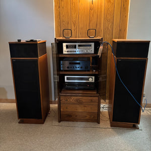 Vintage Stereo Grouping with Radford 360 Speakers (all in excellent working condition) - O458
