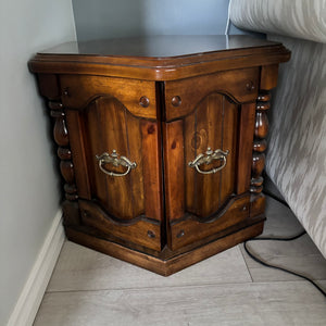 Vintage heavy wood cabinet style octagon end table - O484