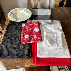 Linens and serving bowl (bowl has some crazing/crackling) - O514