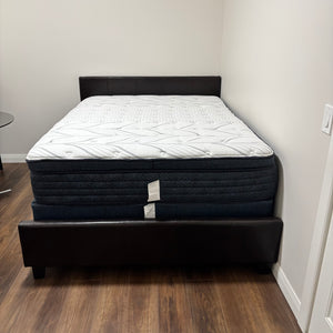 Like new double bed ensemble - R514