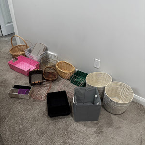 Basket and containers Grouping - R566