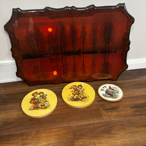 Vintage Wall Art Grouping - R572