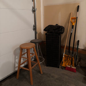 Garage grouping (Plastic shelving unit and more) - R592