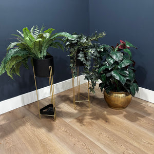 Plant Grouping (artificial) with stands - J407