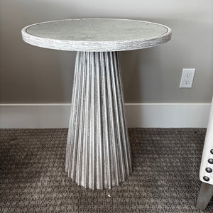 Gabby home Kingsley Side Table - J410