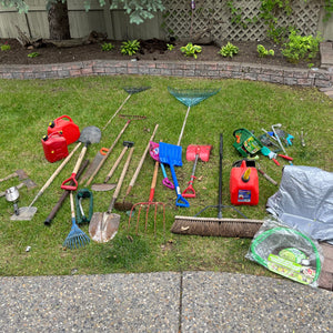 Gardening Grouping (rakes and more)-J539