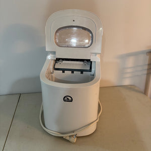 Igloo Electric Ice Maker - C829A