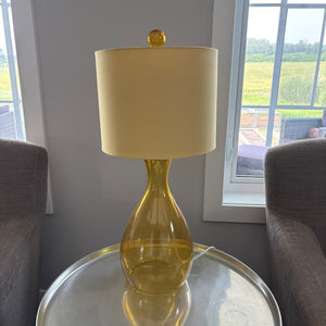 Table lamp with yellow glass base - S614A