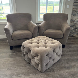 Set of 2 gray fabric armchairs with gray diamond tufted footstool - S615
