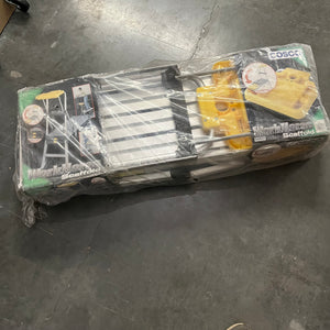 Cosco Work Horse scaffold set (new in box) - U816