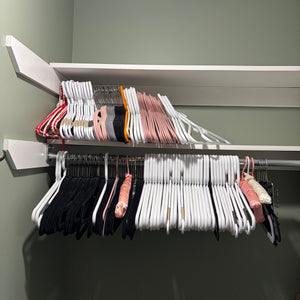 W507 Cloths hangers grouping