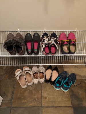 C812 Womens Shoe Grouping (casual shoes size 38/7.5)